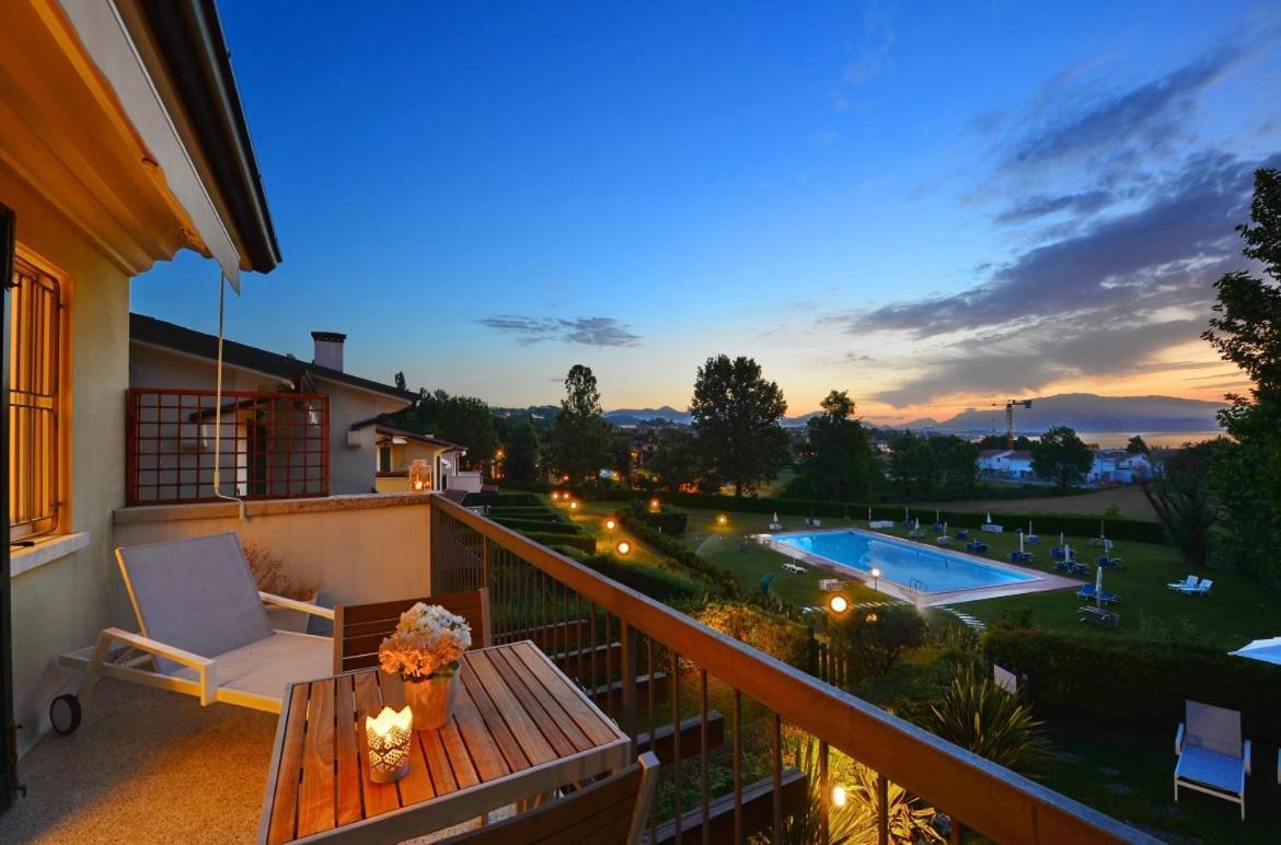 Italia Living Villa Padenghe sul Garda Eksteriør bilde